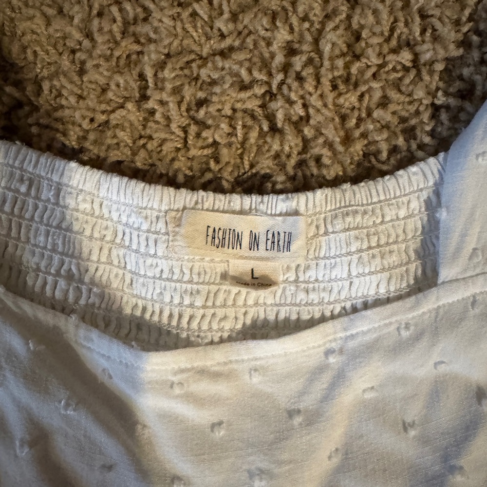 Colorblock Ruffle Sleeve Top - Picture 2 of 3